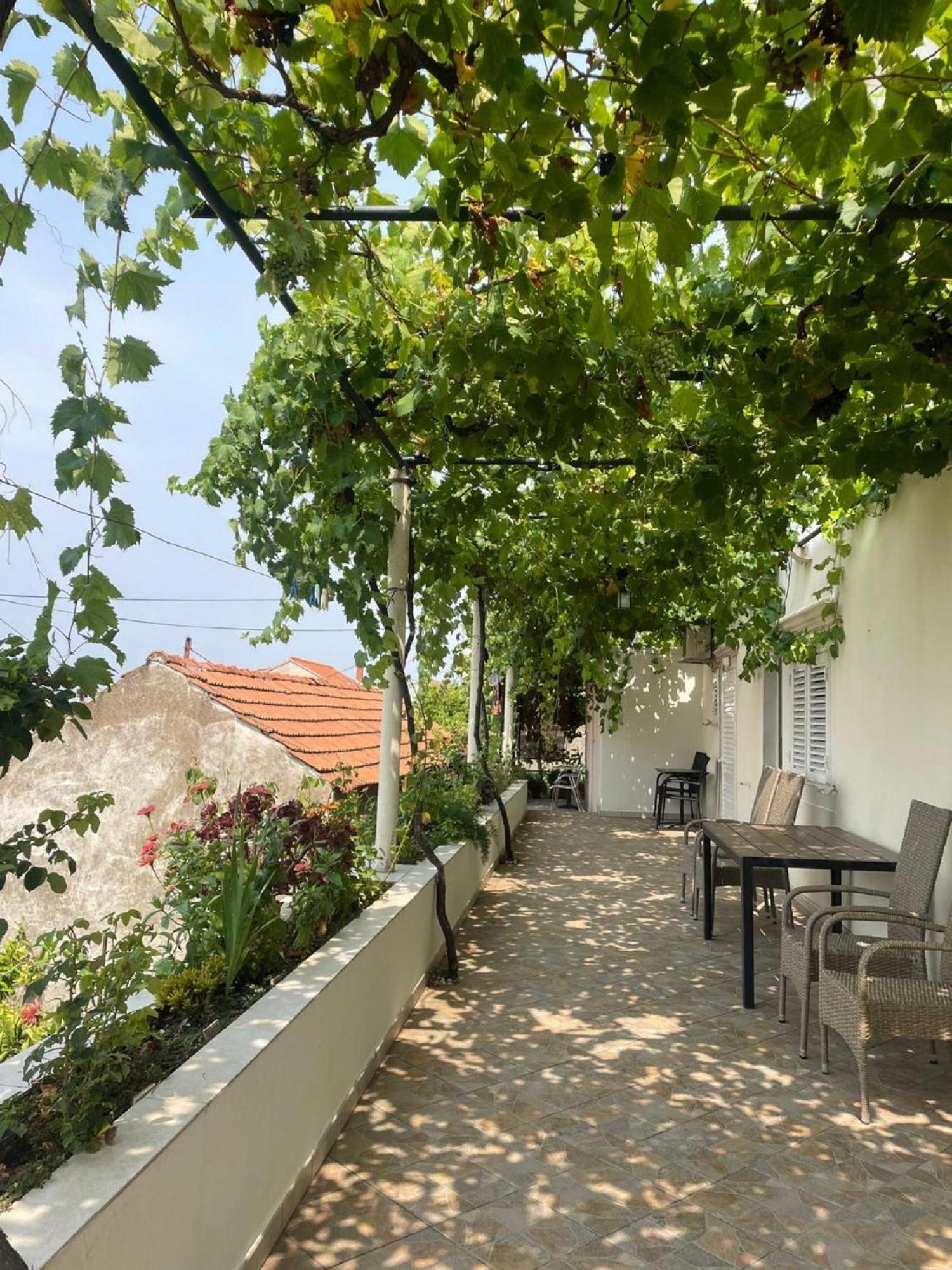 Guest House Luce Dubrovnik Bagian luar foto